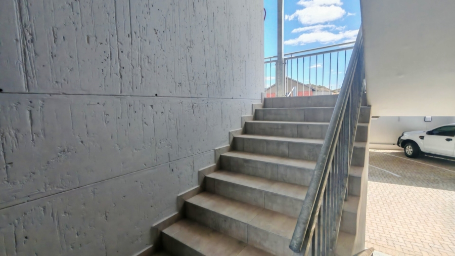 2 Bedroom Property for Sale in Hartenbos Central Western Cape
